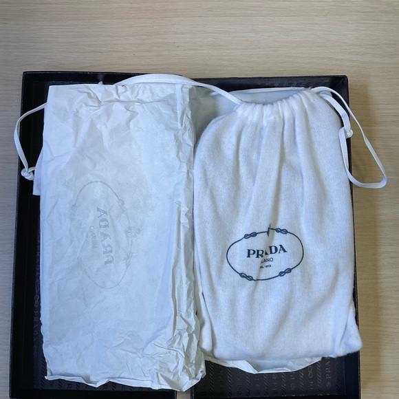 Creme/White PRADA Milano Purse with Authentication - Picture 6 of 9